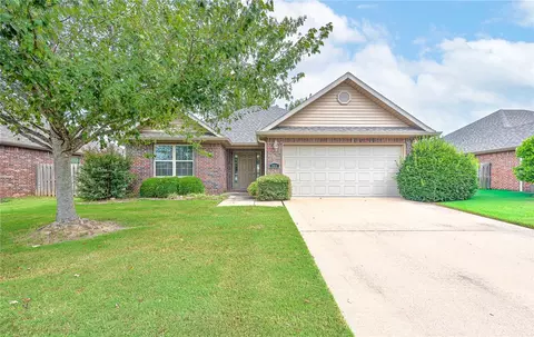 501 Worchester, Siloam Springs, AR 72761
