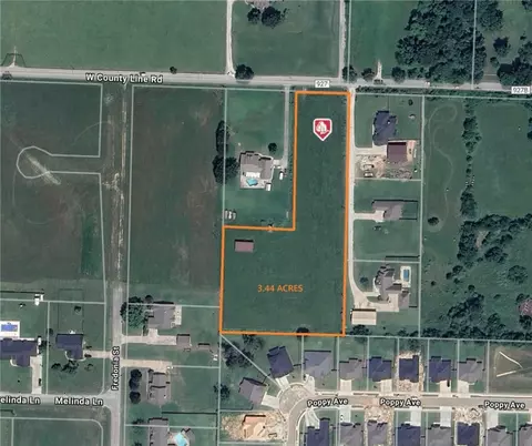 2233 W County Line Rd, Springdale, AR 72762