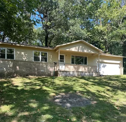 212 Redbud Trl, West Fork, AR 72774