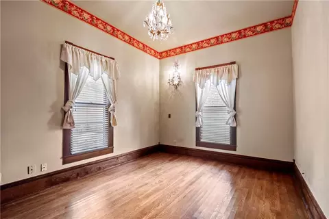 Bedroom - 610 W Central Ave, Harrison, AR 72601 photo 1 of 6