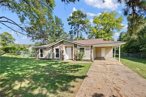 567 Hornet Estate Rd, London, AR 72847