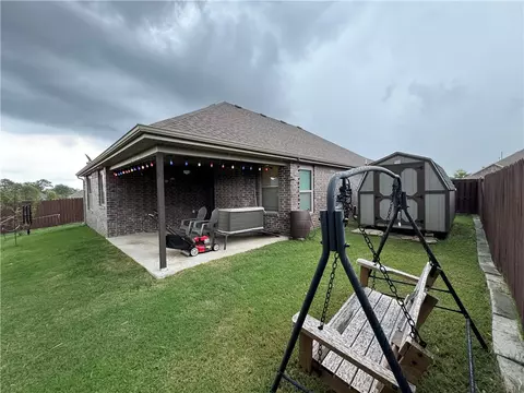Exterior - 1110 Tulip St, Centerton, AR 72719 photo 14 of 19