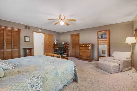 Bedroom - 4725 E Highway 64, Alma, AR 72921 photo 6 of 6