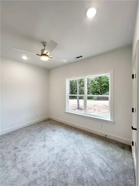 5 Edgware Ln, Bella Vista, AR 72715