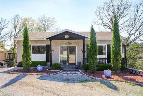 7003 W Highway 62 Hwy, Eureka Springs, AR 72632