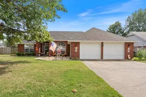 2371 Kasey Ave, Springdale, AR 72764