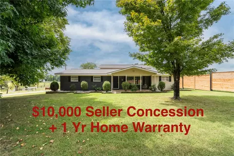 13693 N Mount Pleasant Rd, Gravette, AR 72736