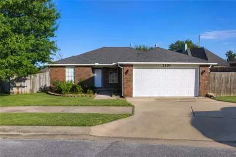 2503 Chanel St, Siloam Springs, AR 72761