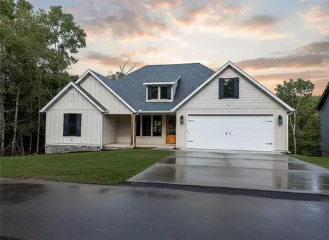 18 Epping Dr, Bella Vista, AR 72714