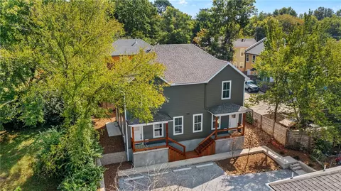 576 S And 588 S Willow Ave #1 AND 2, Fayetteville, AR 72701