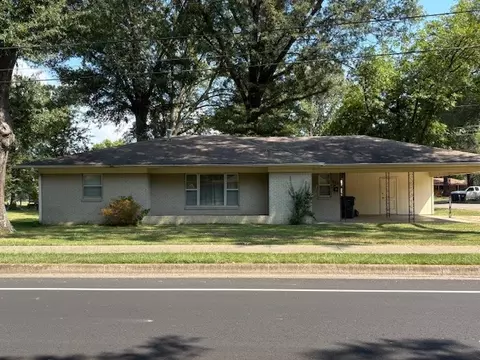 213 S Phoenix, Russellville, AR 72801