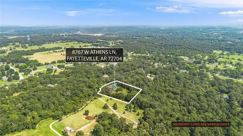 8767 W Athens Ln, Fayetteville, AR 72704