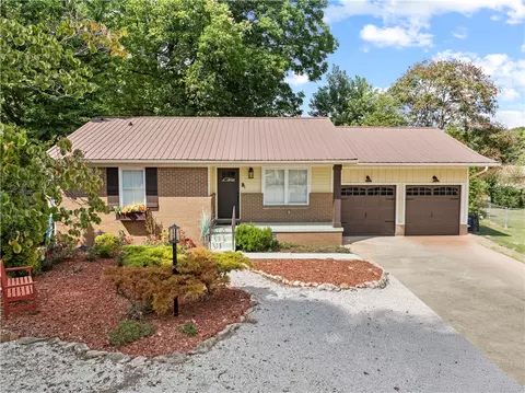 8 Melshire Cv, Harrison, AR 72601