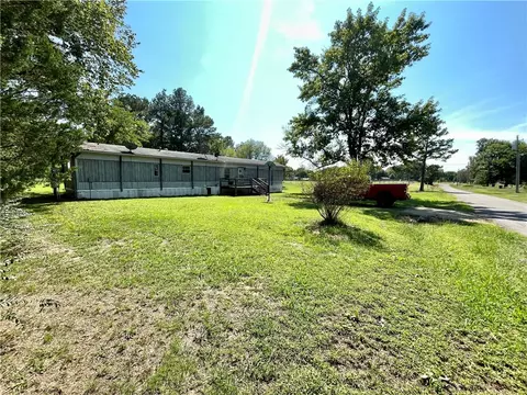 607 W 7th St, Plainview, AR 72857 photo 6