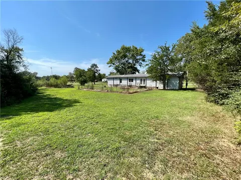 607 W 7th St, Plainview, AR 72857 photo 5