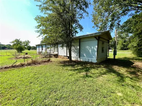 607 W 7th St, Plainview, AR 72857 photo 4