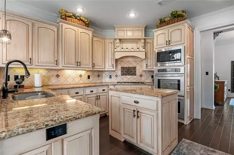 12608 Marble Dr, Fort Smith, AR 72916 photo 10