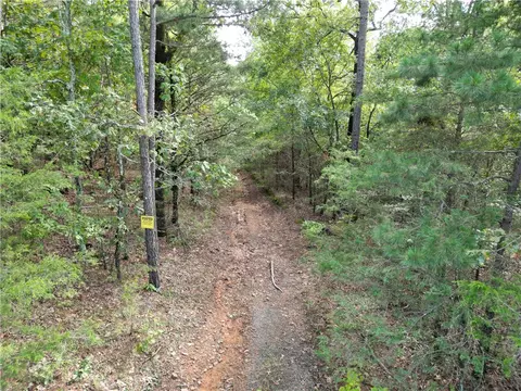 1395 Meimerstorf Ln, Russellville, AR 72802