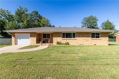 296 Van Dorn St, Pea Ridge, AR 72751