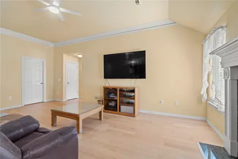 Living - 469 Brandons Loop, Springdale, AR 72762 photo 4 of 4