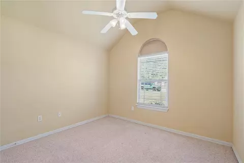Bedroom - 469 Brandons Loop, Springdale, AR 72762 photo 5 of 8