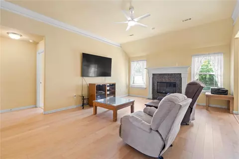Living - 469 Brandons Loop, Springdale, AR 72762 photo 1 of 4