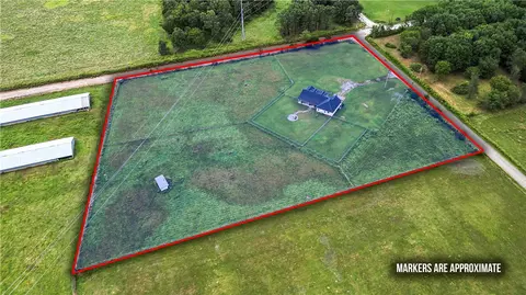 9815 Digby Rd, Gentry, AR 72734