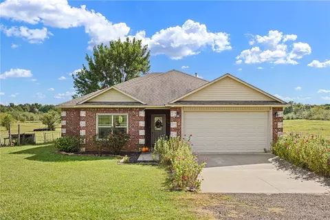 1015 E Church St, Altus, AR 72821 photo 3