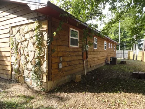 203 Range St, Marshall, AR 72650 photo 9