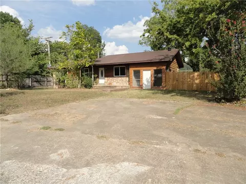 203 Range St, Marshall, AR 72650 photo 2