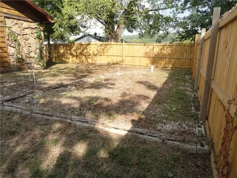 203 Range St, Marshall, AR 72650 photo 13