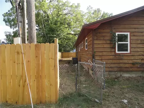 203 Range St, Marshall, AR 72650 photo 6