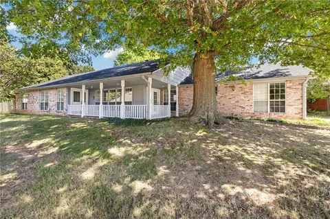 2896 Par Ct, Fayetteville, AR 72703