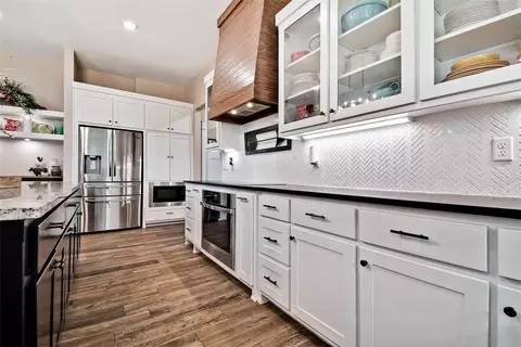 10025 Bunch Cir, Gravette, AR 72736 photo 7