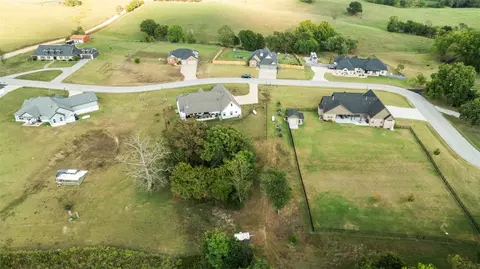 10025 Bunch Cir, Gravette, AR 72736 photo 32
