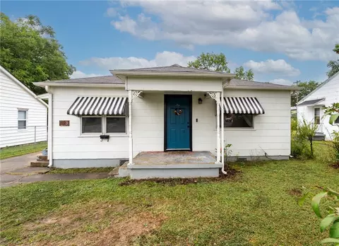 823 S Wright St, Siloam Springs, AR 72761