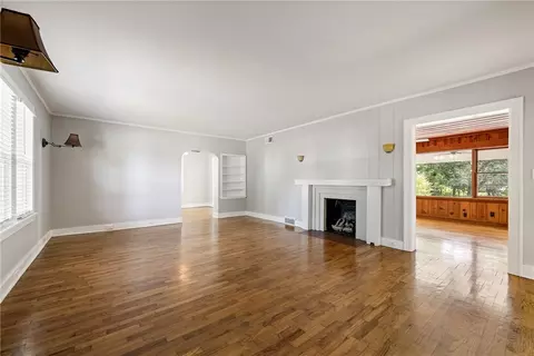 613 Mill St, Springdale, AR 72764 photo 2