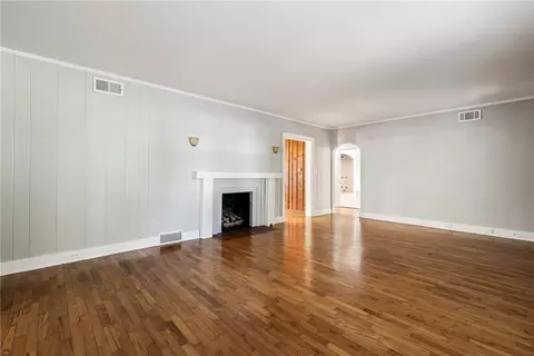 613 Mill St, Springdale, AR 72764 photo 4