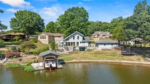 12 Wandsworth Dr, Bella Vista, AR 72715