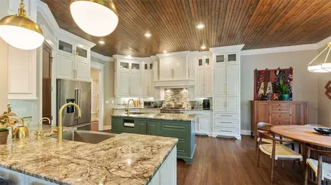 Kitchen - 1312 Royal Ave, Centerton, AR 72719 photo 1 of 3
