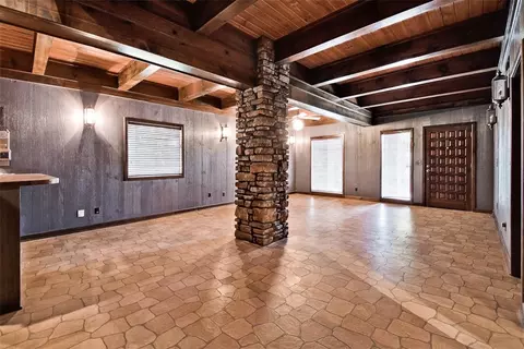 Living - 205 Suttle Dr, Springdale, AR 72764 photo 4 of 5