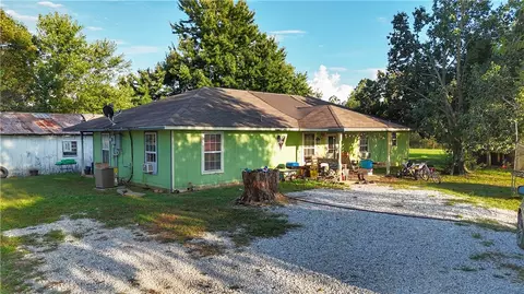 Exterior - 1989 Patton Ln, Harrison, AR 72601 photo 2 of 8