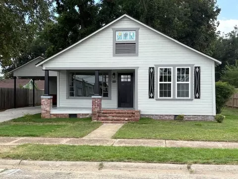 105 Pecan St, Dardanelle, AR 72834