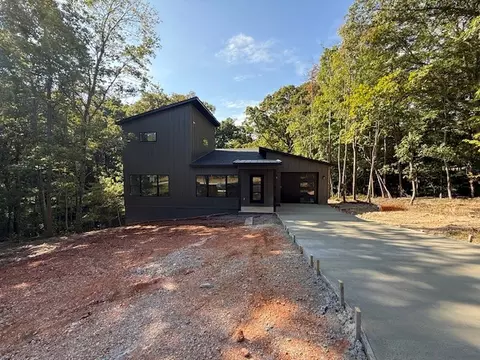 6 Swinbrook Ln, Bella Vista, AR 72715