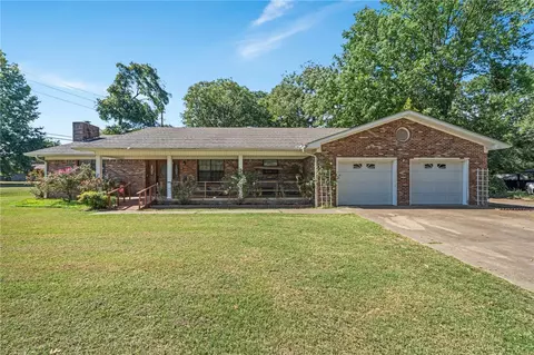 109 Meadors Dr, Alma, AR 72921