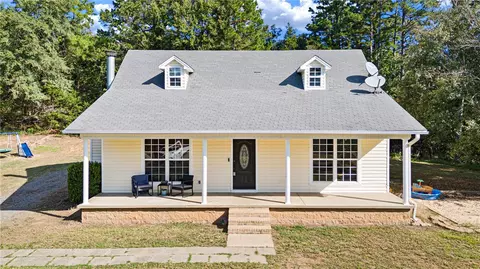 50 Seminole Trl, Russellville, AR 72802