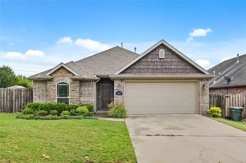 3112 N Autumn Rose Ave, Fayetteville, AR 72704