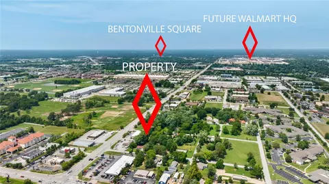 1106 SE 34th St, Bentonville, AR 72712