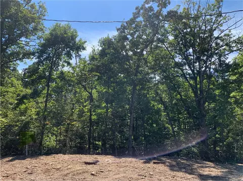 Dinton Lane, Bella Vista, AR 72714