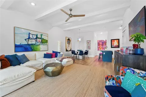 402 SW C St, Bentonville, AR 72712